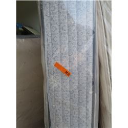 NEW - King Size Kingsdown Memory Foam Mattress