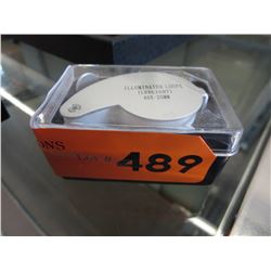 NEW - Illuminated jeweler's loupe