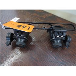 NEW - Illuminated jeweler's glasses