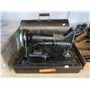 Image 1 : Vintage Singer portable sewing machine