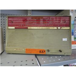 Vintage Rogers Magestic transistor radio