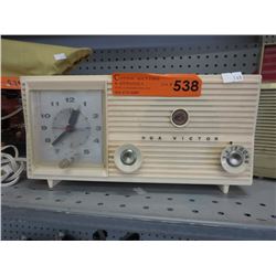 Vintage RCA Victor electric clock radio
