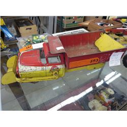 1950's Marx tin toy dump truck.