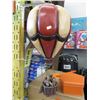 Image 1 : Hot air balloon decoration