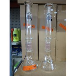 2 Glass bongs