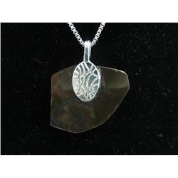 46 CT Canadian Ammolite necklace