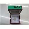 Image 2 : Green Peridot cluster ring set with 8 Diamonds