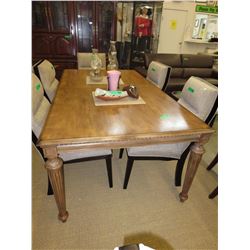 NEW - Dining table