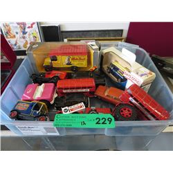 12 Scale model toys