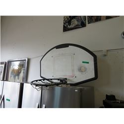 Basketball hoop