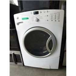GE washer -store return, white