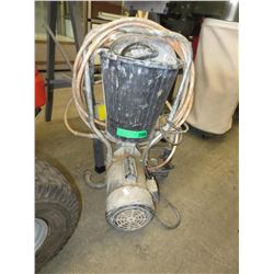 Airless paint sprayer