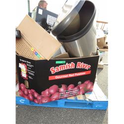 Skid of assorted goods