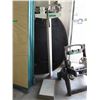 Image 1 : Floor standing weight/height scale - Detecto