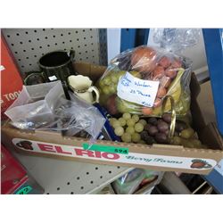 Vintage decorative & collectible items
