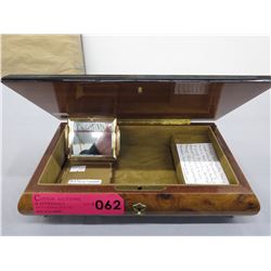 Vintage Italian inlaid musical jewel box & compact