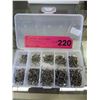 Image 1 : 500 New fish hooks - approximate count