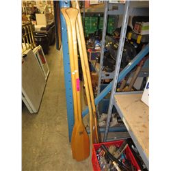 4 Wooden oars