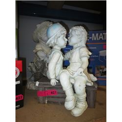2 Resin garden statues