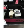 Image 2 : 2 Used Alfred Sung watches - keeping time