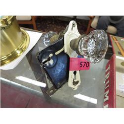 Vintage glass knobbed door set