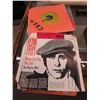 Image 1 : 60 x 45 RPM records, Approx. count