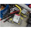 Image 1 : Electric circular saw, trouble lights