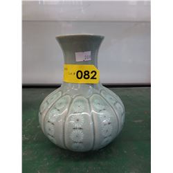 Vintage Japanese glazed ceramic vase