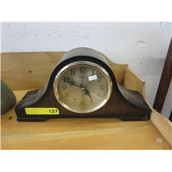 Wood mantle clock - made by Linden