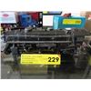 Image 1 : Cast metal Lionel 027 Train Engine
