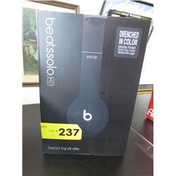 HD headphones - black