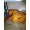 Image 1 : 2 Vintage pine shoe shining stands
