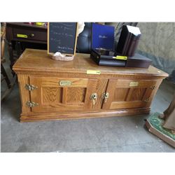 Oak TV stand / Coffee table