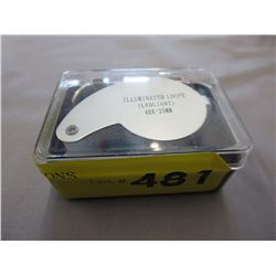 Illuminated jeweler's loupe