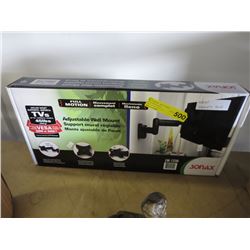 New full motion TV wall mount for up to 45 lb TV