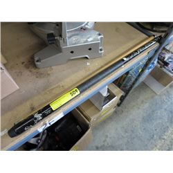 Used Dufferin pool cue