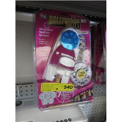 3 New Hollywood Nails nail art kits
