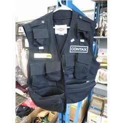 Bazooby vest, size XL - like new