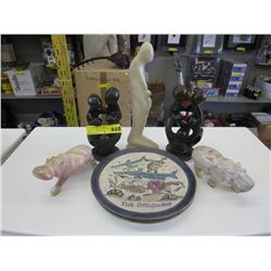 5 Carved stone statuettes & 2 stone Bahamas plates