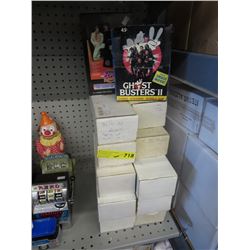 Approx. 11,000 trading cards