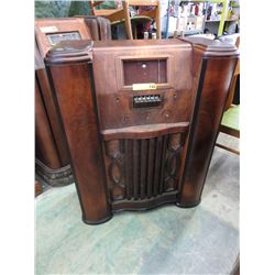 Vintage Westinghouse floor standing radio