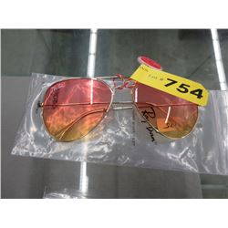 New - Ray-Ban aviator style sunglasses