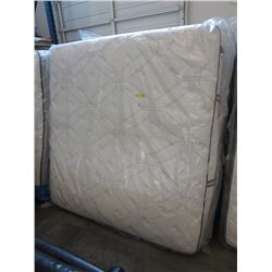 NEW King Kingsdown memory foam mattress