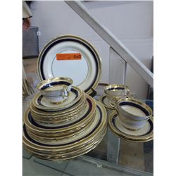 Aynsley Cobalt Bone China Dinnerware - 22 pcs