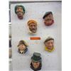 Image 1 : 6 Bossons character wall masks