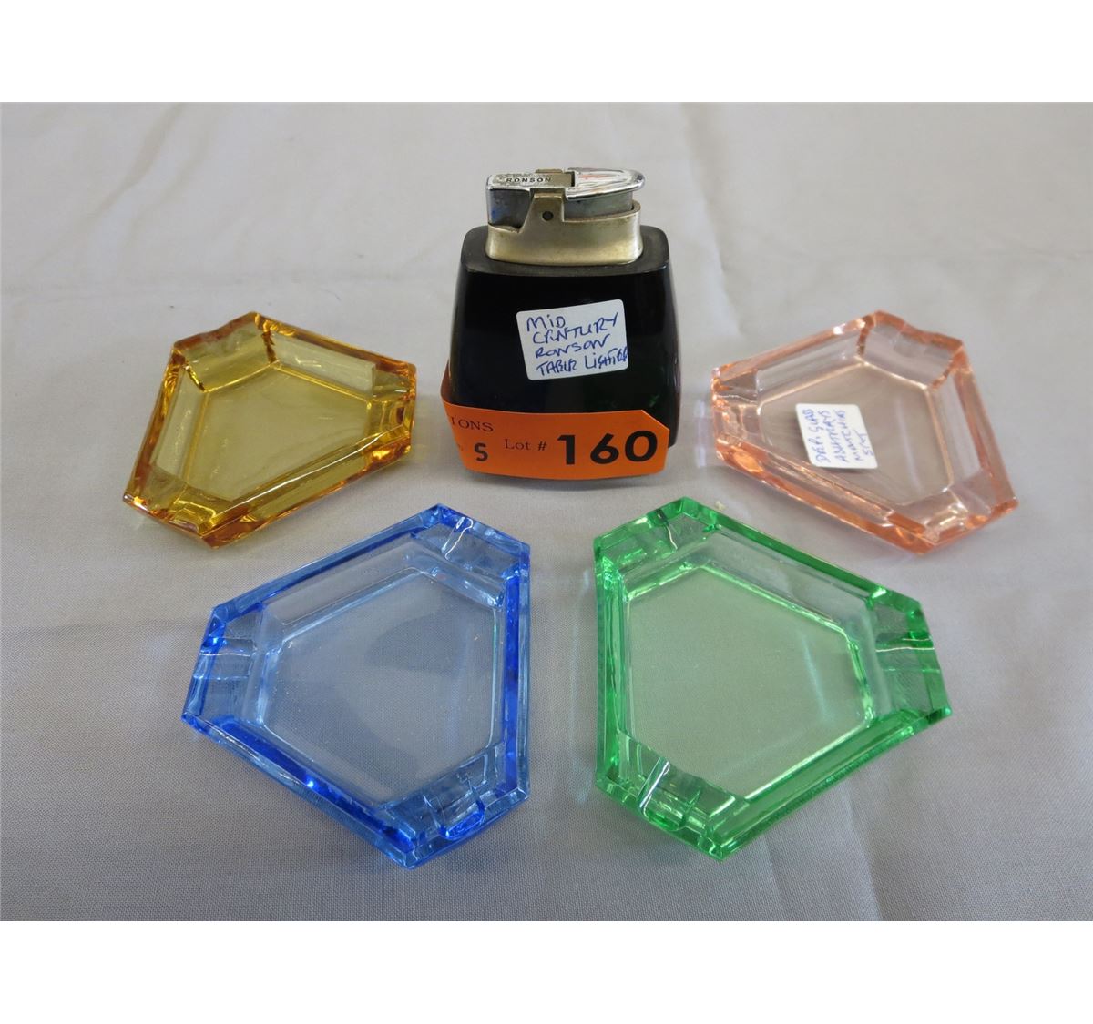 Vintage table lighter & ashtrays