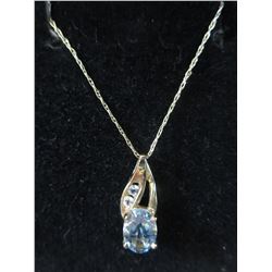 10KT Yellow Gold Blue Topaz Pendant & Chain