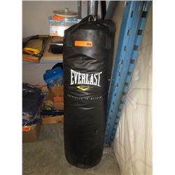 Everlast weight bag - used