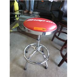 Swivel stool with Snap-on logo on seat
