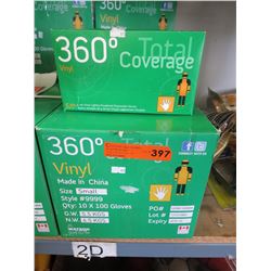 Case of new vinyl gloves - size small